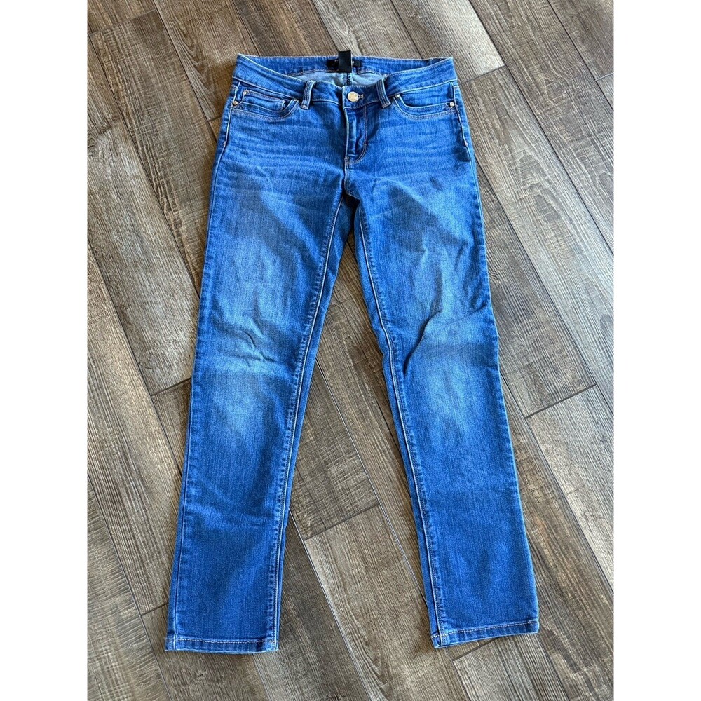 White House Black Market Slim Leg Jeans Size 2 Regular